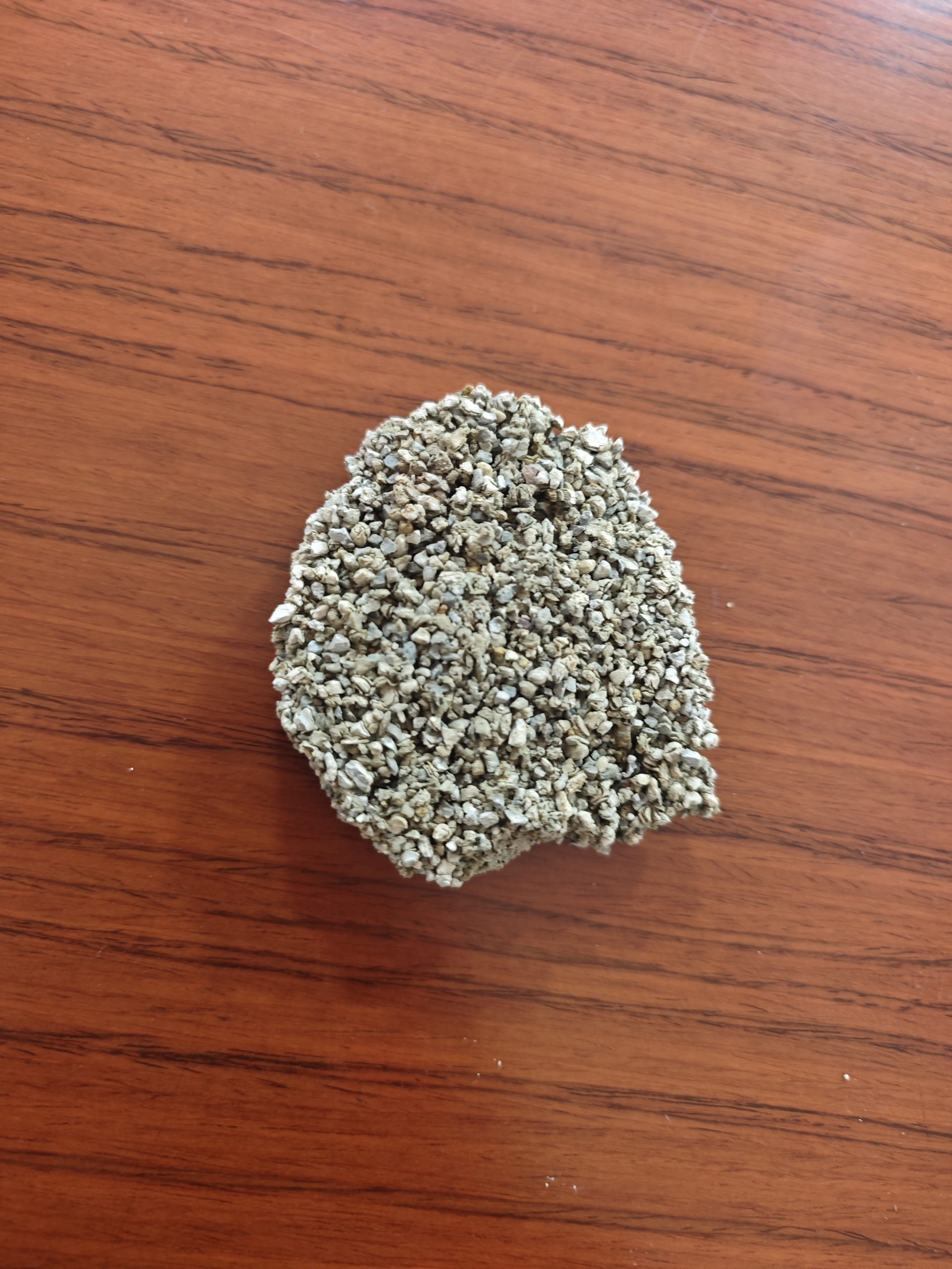 Excellent-Bentonite-Crushed-Cat-Litter