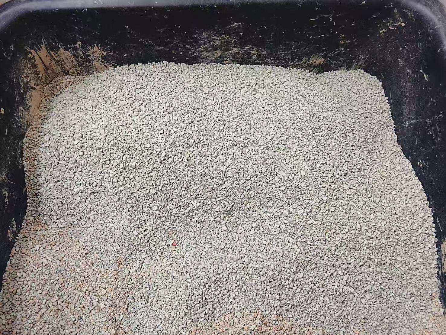Bentonite-Crushed-Cat-Litter