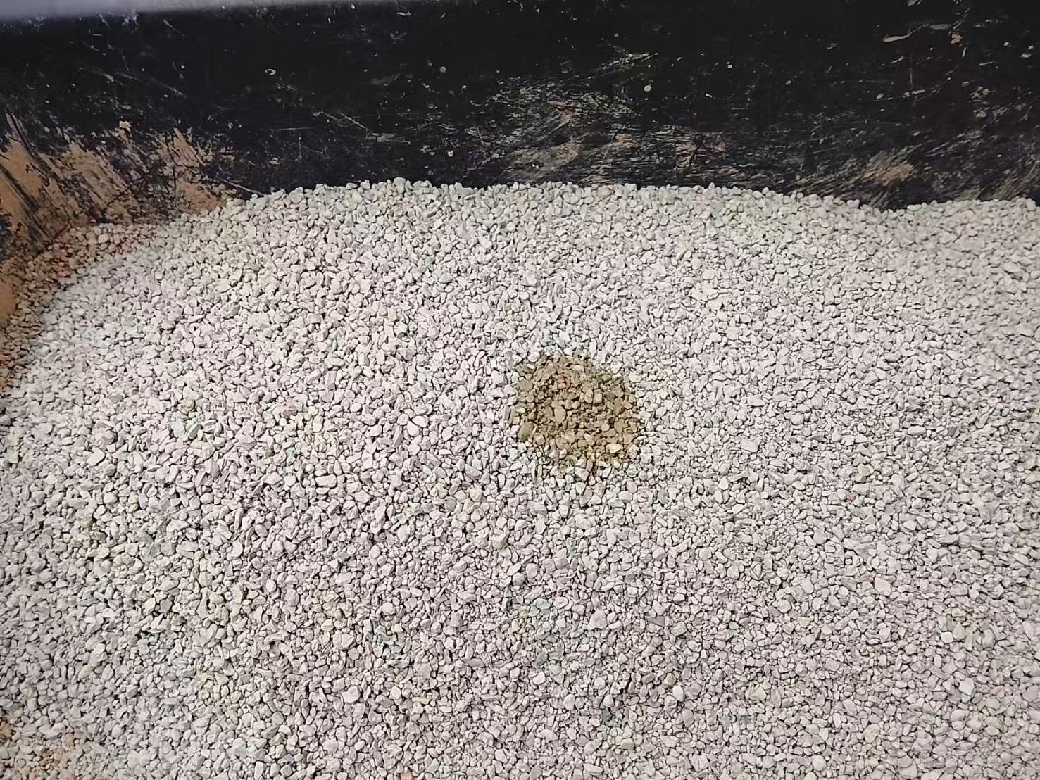 Bentonite-Crushed-Cat-Litter